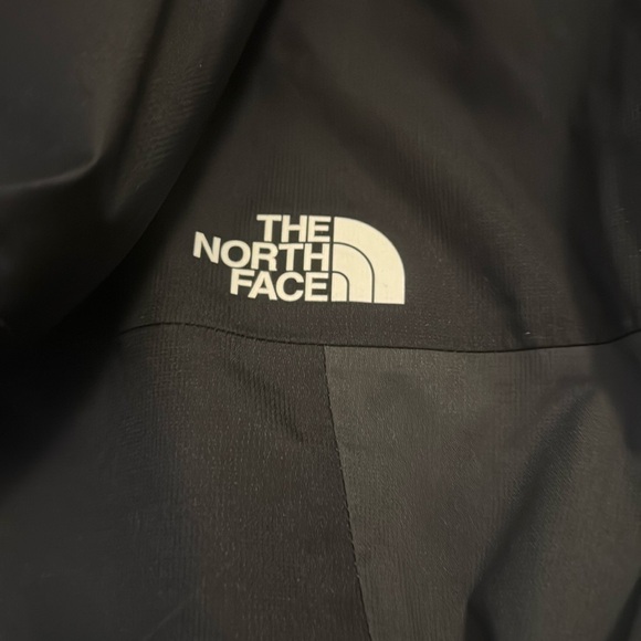 The North Face Black Outerwear - Picture 3 of 10